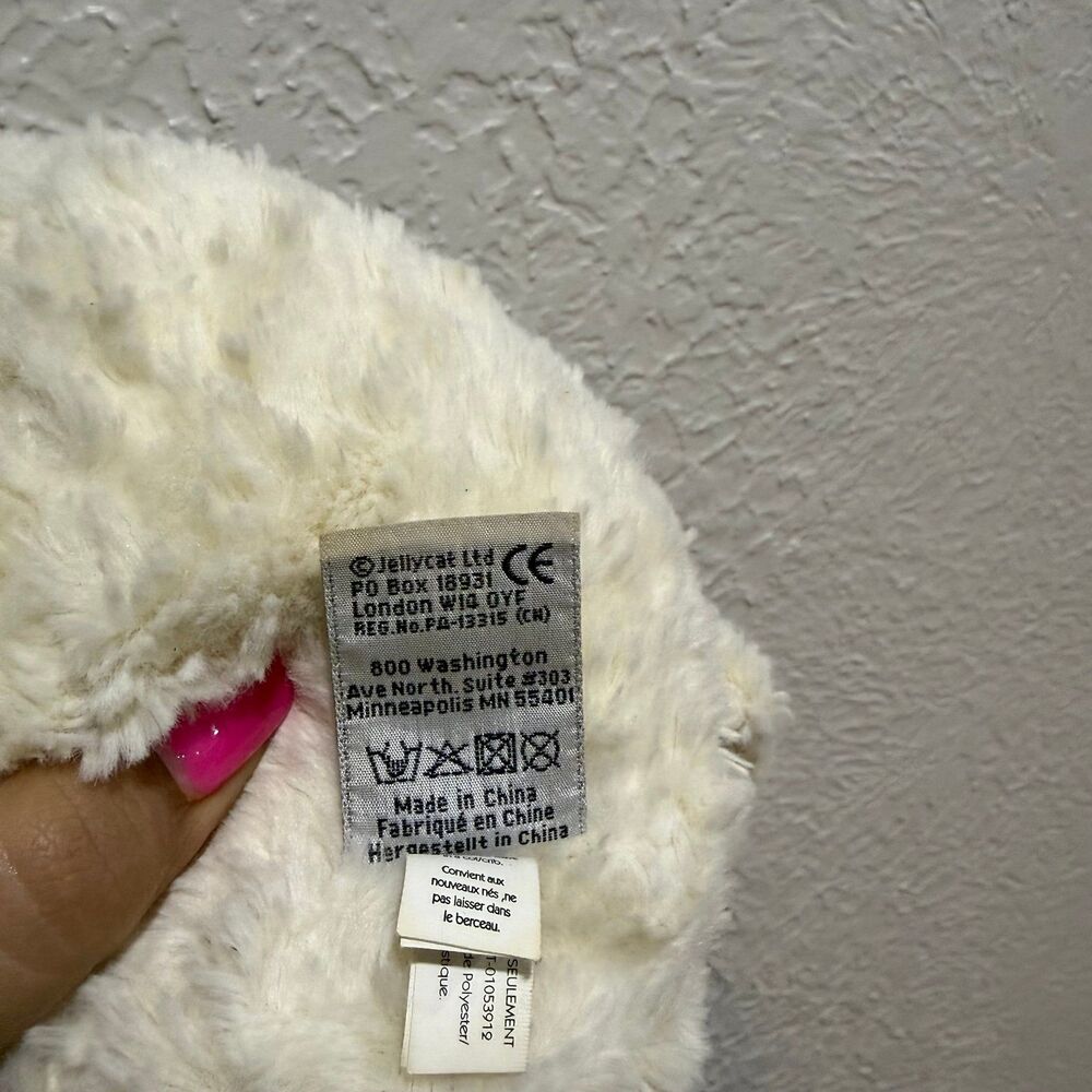 Jellycat Fuddlewuddle White/Cream Cat - Picture 4 of 5